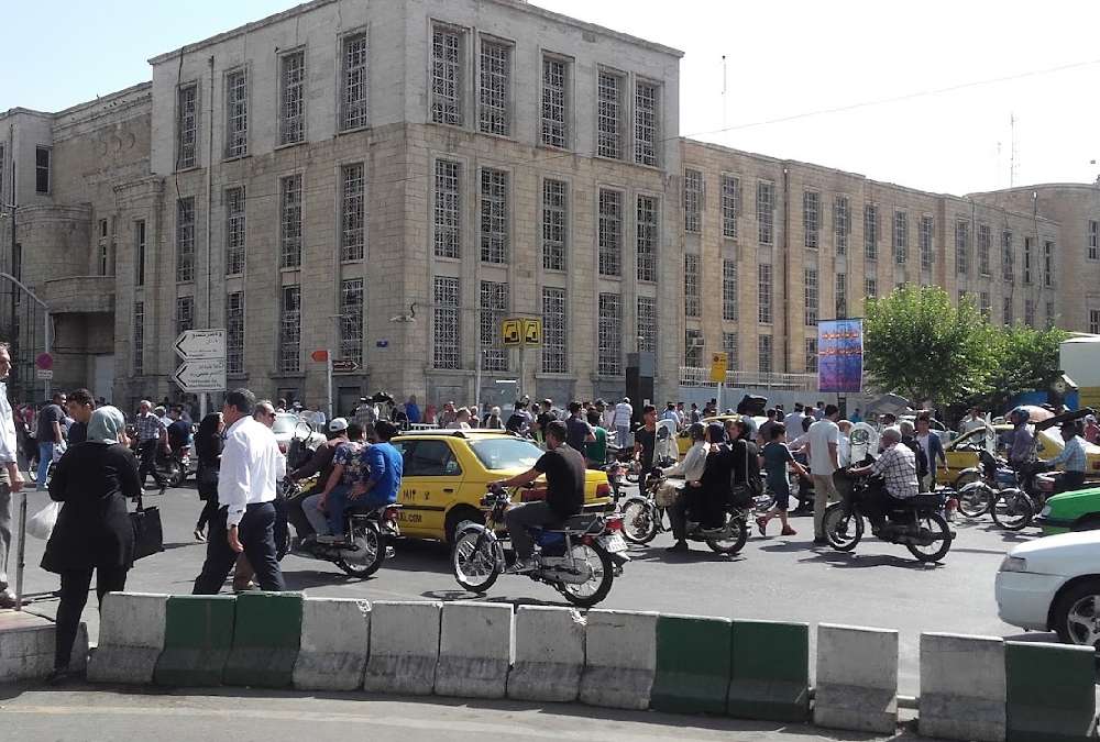 ایستگاه مترو بازار بزرگ تهران
