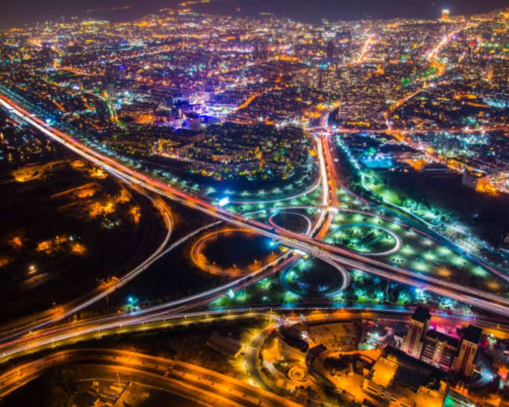 نمایی از منظره تهران در شب از بالای ارتفاع برج میلاد
