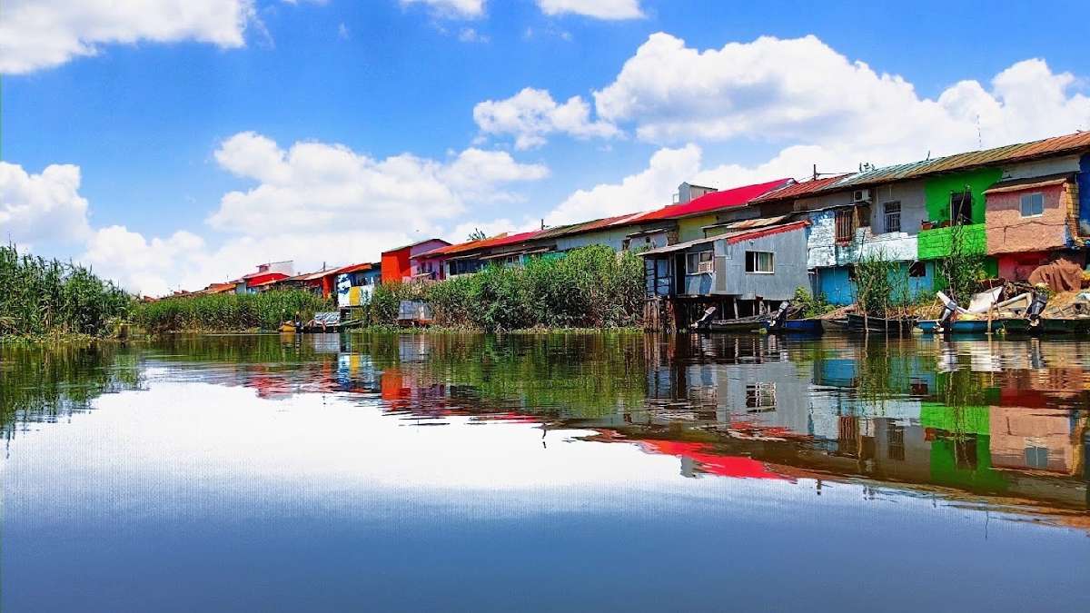 بهترین زمان سفر به بندر انزلی؛ هر فصل چه جذابیتی دارد؟