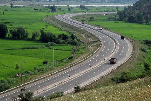 جاده بین رودبار و رشت از نمای بالا