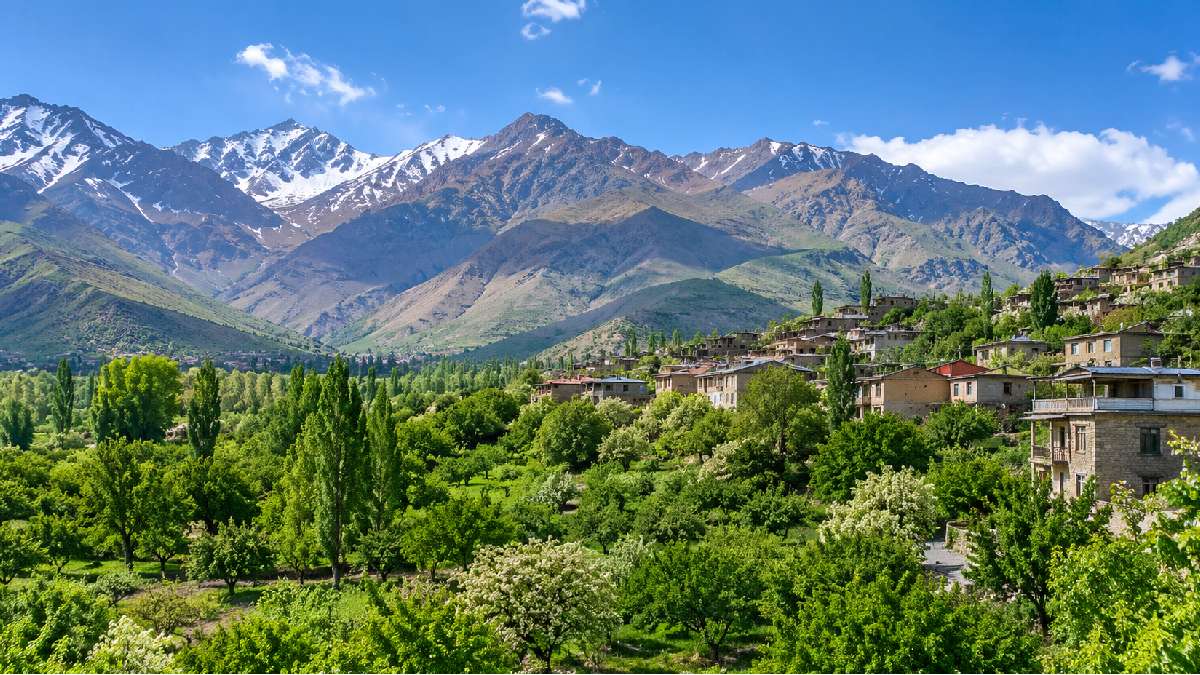 روستای زشک مشهد؛ راهنمای کامل بازدید از این روستای ییلاقی
