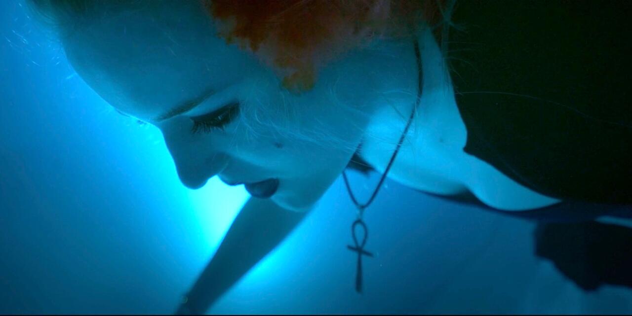 ۲. خداحافظ کلی