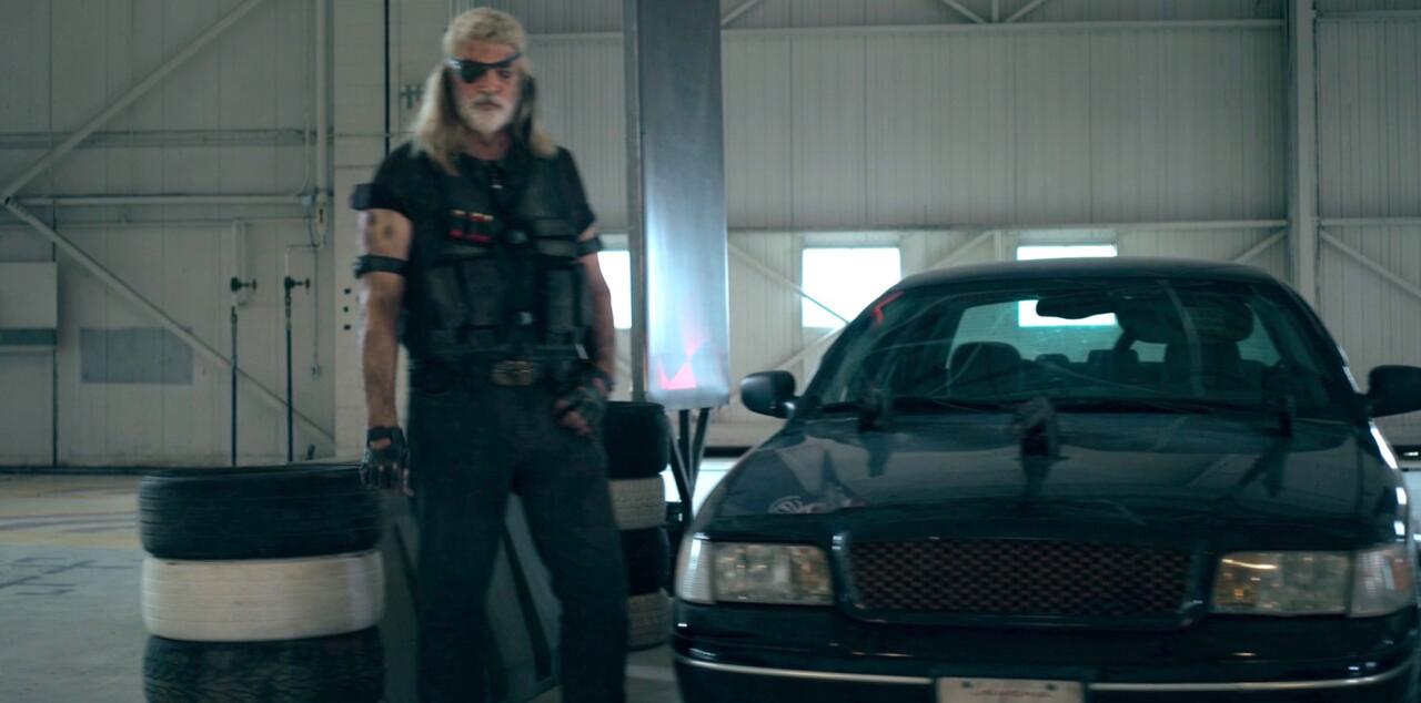 ۲۶. دث واران