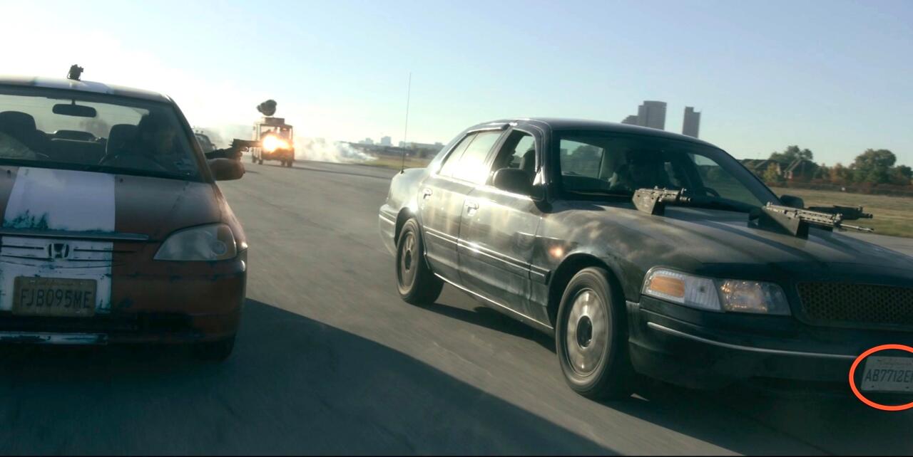 29. پلاک مناسب