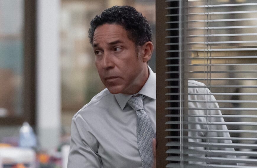 اسکار نونیز درباره بازگشت به اسپین‌آف «The Office» با نام «The Paper»، دلیل حضور اسکار در غرب میانه و تبدیل شدن شخصیتش…