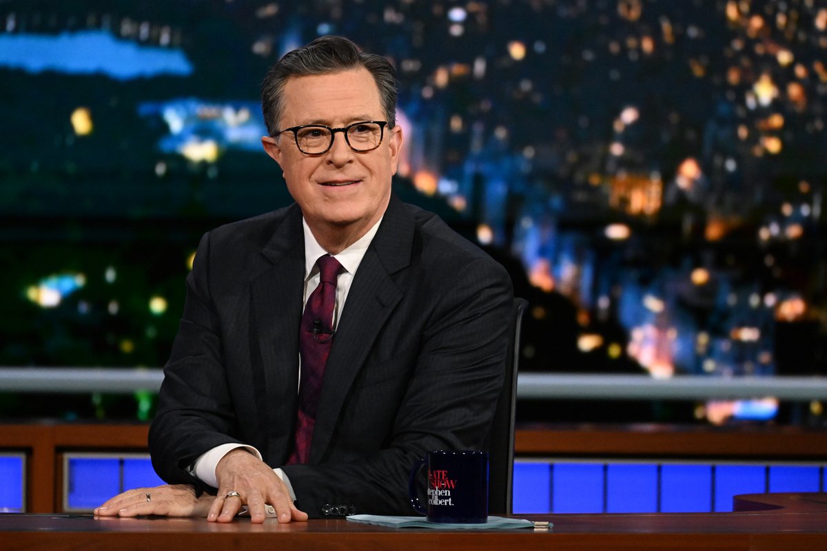 برنامه The Late Show با استیون کولبر در نمایش پنج‌شنبه ۲۰ ژوئن ۲۰۲۴. عکس: اسکات کوالچیک/CBS ©۲۰۲۴ CBS Broadcasting Inc. تمامی حقوق محفوظ است.
