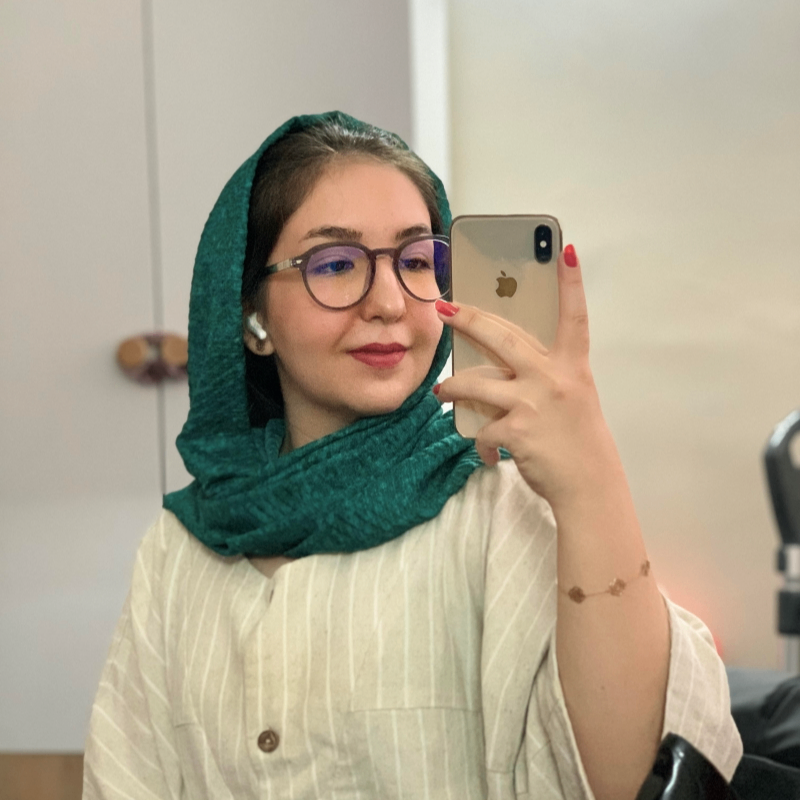 farahmandhadis